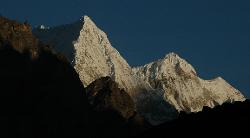 From Lungden; the peaks in the north catch the morning sun. This is the way to the Nangpa La pass into Tibet.